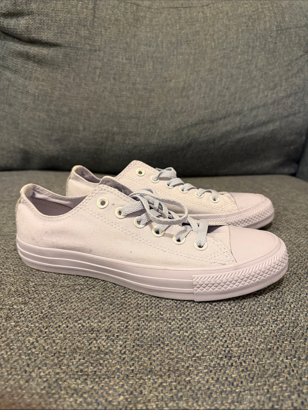 Converse All Star low top lavender iridescent low top NEW!!! W 8 M 6 💜🪩✨